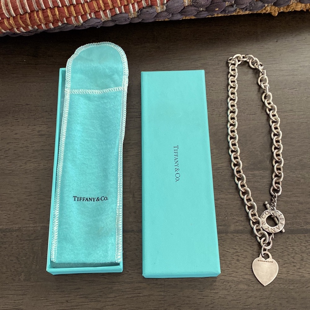 Tiffany & Co. Heart toggle necklace